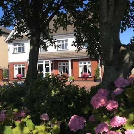 Westwinds Guestlodge 골웨이 외부 사진