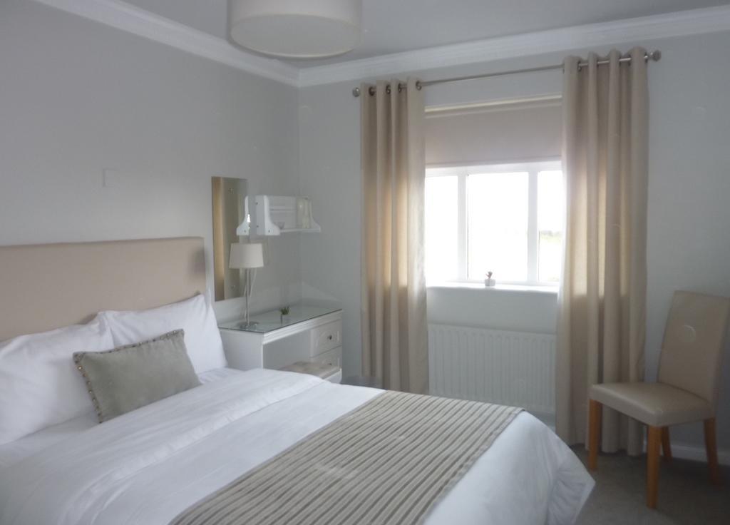 Westwinds Guestlodge 골웨이 외부 사진